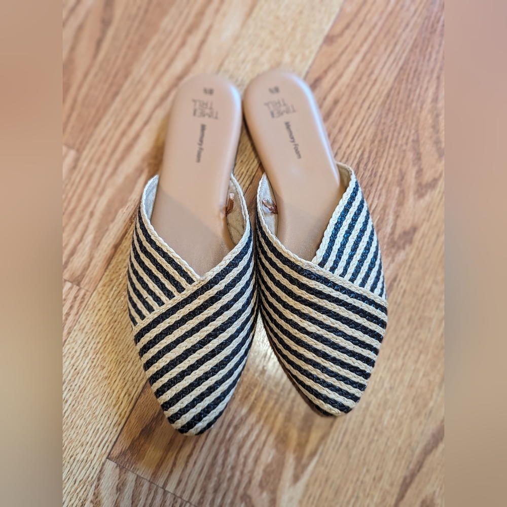 Women's Slides